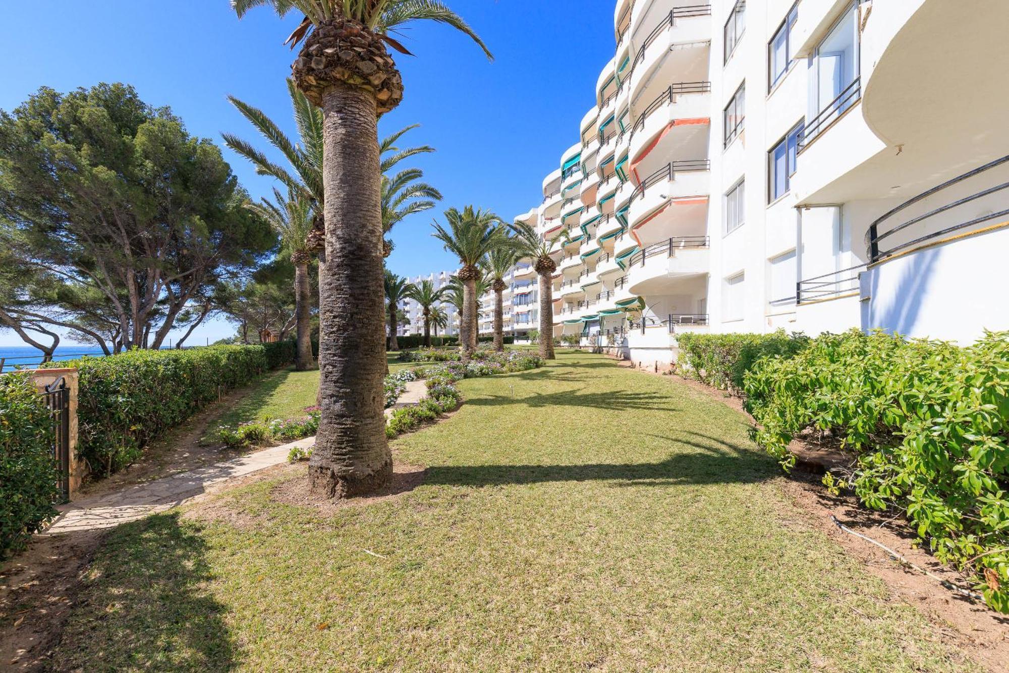 Rentalmar Bahia Palace Miami Playa Exterior foto